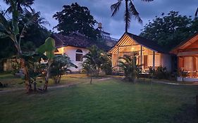Kayu Cottage